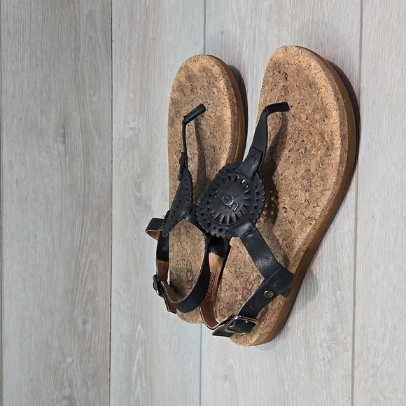 Ugg Women Ayden II Ankle Leather Wood Sandals T strap Sandals shoes sz 7 - Picture 2 of 11